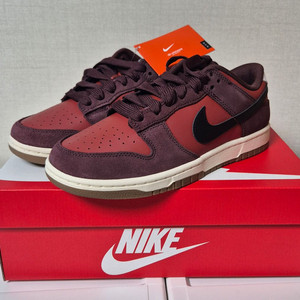 [새상품] 나이키 덩크 로우 260사이즈