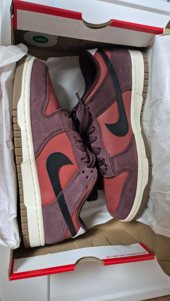 [새상품] 나이키 덩크 로우 260사이즈--1