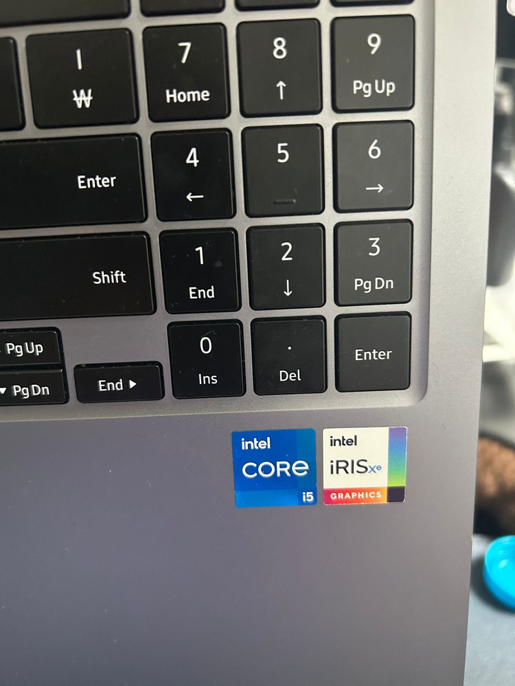 삼성 갤럭시북4 노트북 본체만 이미지