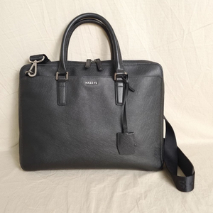 헤지스 가죽 서류가방 노트북 패드 수납