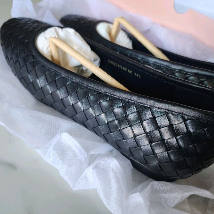 새상품) 가이거 파우제 위빙 플랫 단화 245--1