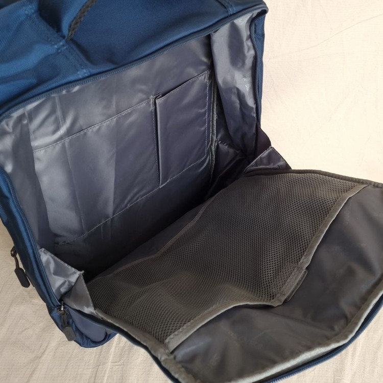 샘소나이트 백팩 책가방 노트북 패드 수납--4