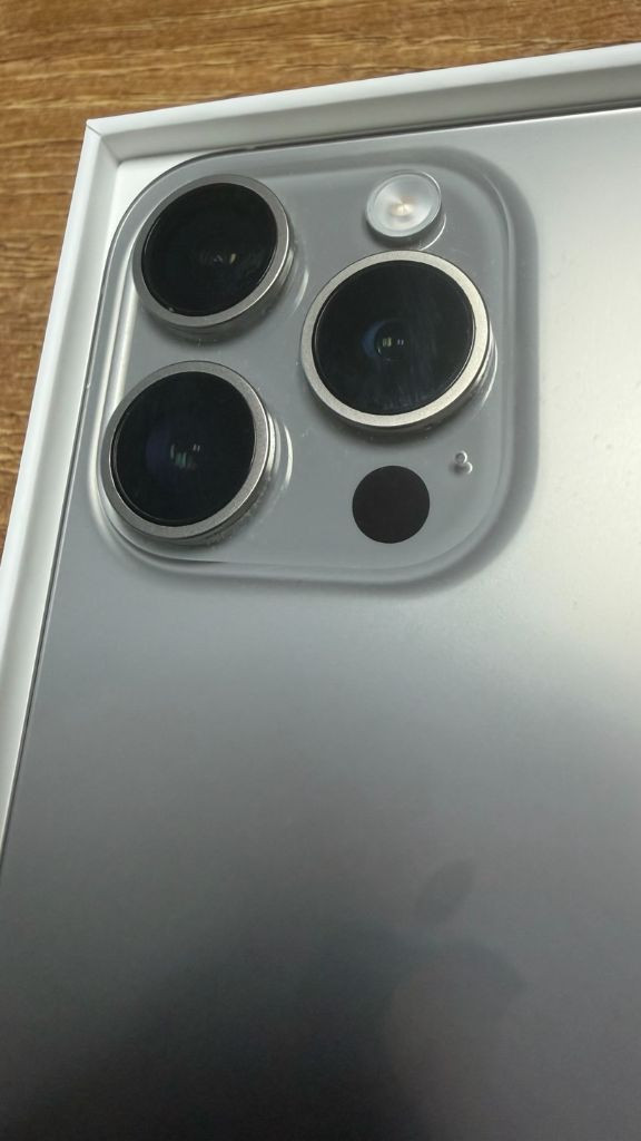 아이폰 15프로 512GB 이미지