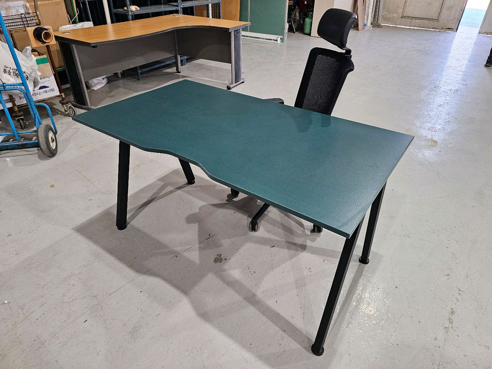 Simpiz 사무용 책상 가로1350 책상 가격입니다 이미지