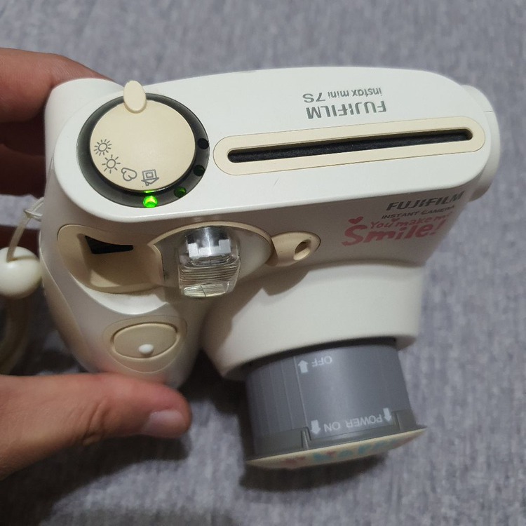 후지 인스탁스 미니7S 폴라로이드 즉석카메라 이미지