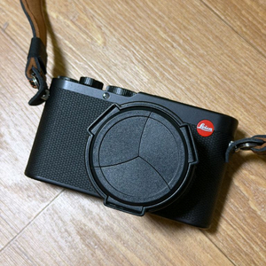 라이카 디룩스8 판매합니다