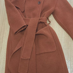 SJYP 알파카 코트