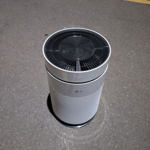 LG 퓨리케어 360도 공기청정기 AS199DWA 모델입니다- 제조년월은 18년 11월입니다- 360도 청정으로 사