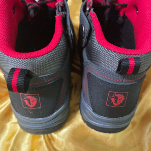 안전화 255mm 팝니다. (블랙야크 yak-65a)