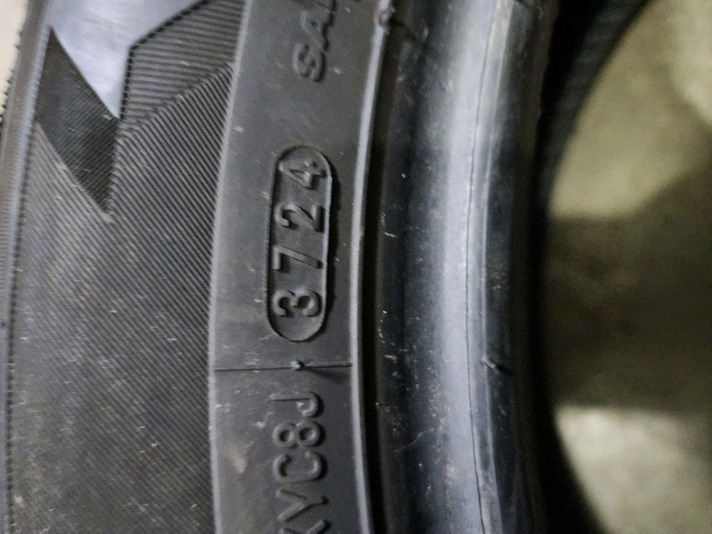 205 55 17 중고타이어--5