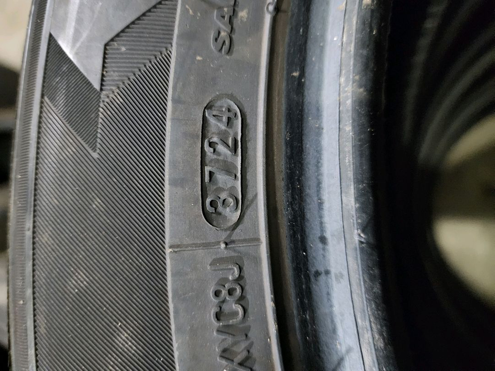 205 55 17 중고타이어--6