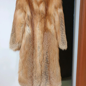 리얼레드폭스퍼롱코트