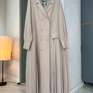 보웬 플리츠 더블 트렌치 스타일 원피스