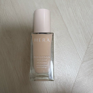 헤라 리플렉션 스킨글로우 파운데이션 17N1(2회펌핑)