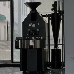 트리니타스 T7 커피 로스팅 기계 이미지