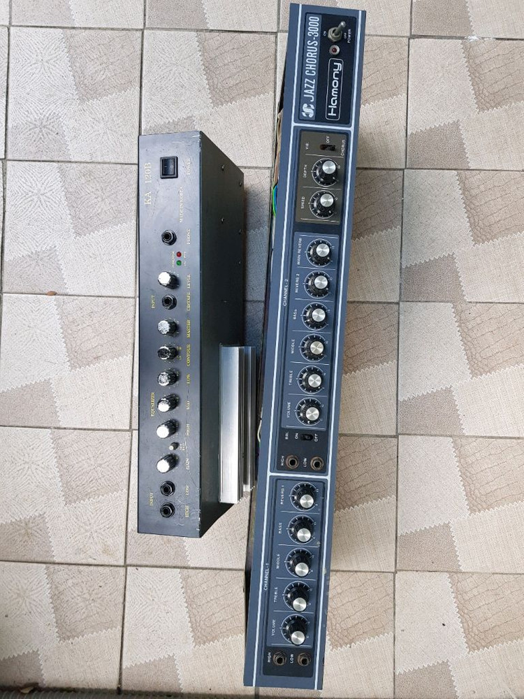 엠프 스피커 KM-120B . CHORUS-3000 . HF-200A 이미지