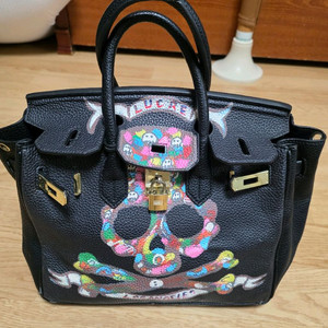 그래비티 리페인팅가방