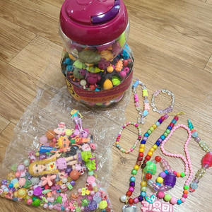 여아장난감 비즈놀이 여아악세사리만들기 팝아티외여아팔찌 목걸이 공기놀이등