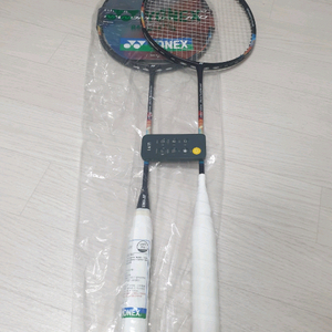 새상품및신동급 요넥스 국내정품 나노플레어700pro (프로)