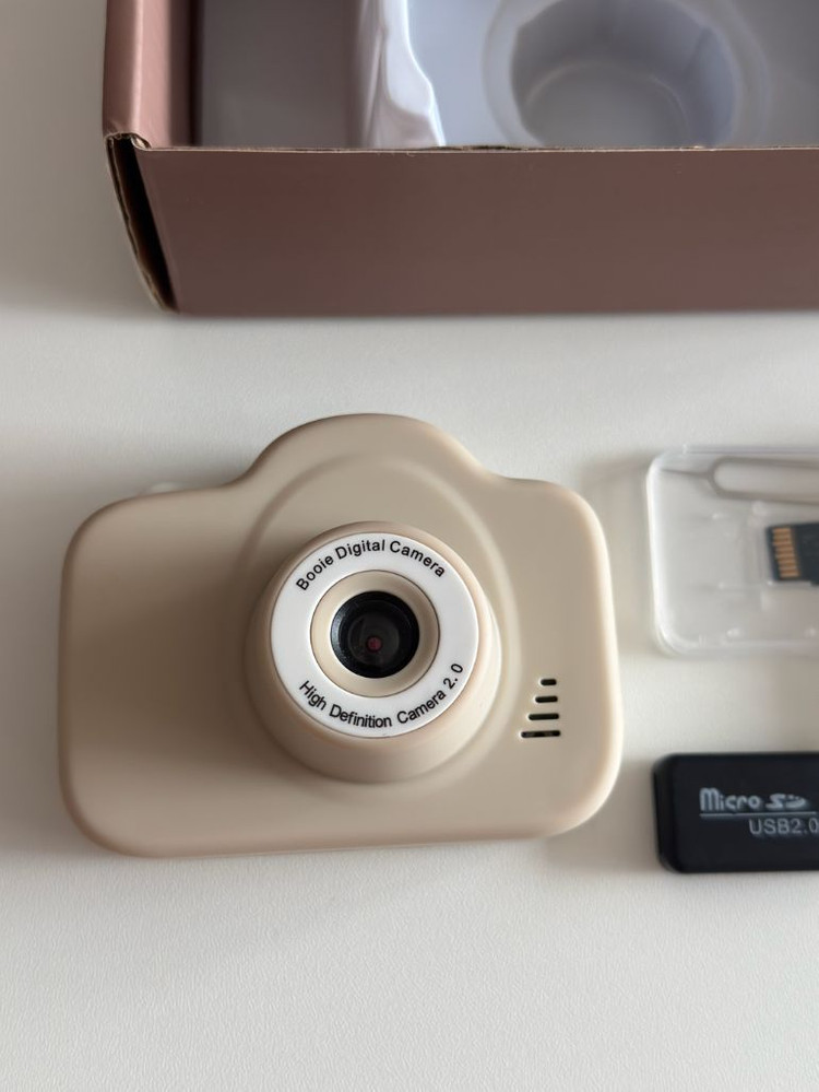 부이 디지털 카메라 Y2K 디토 감성 이미지