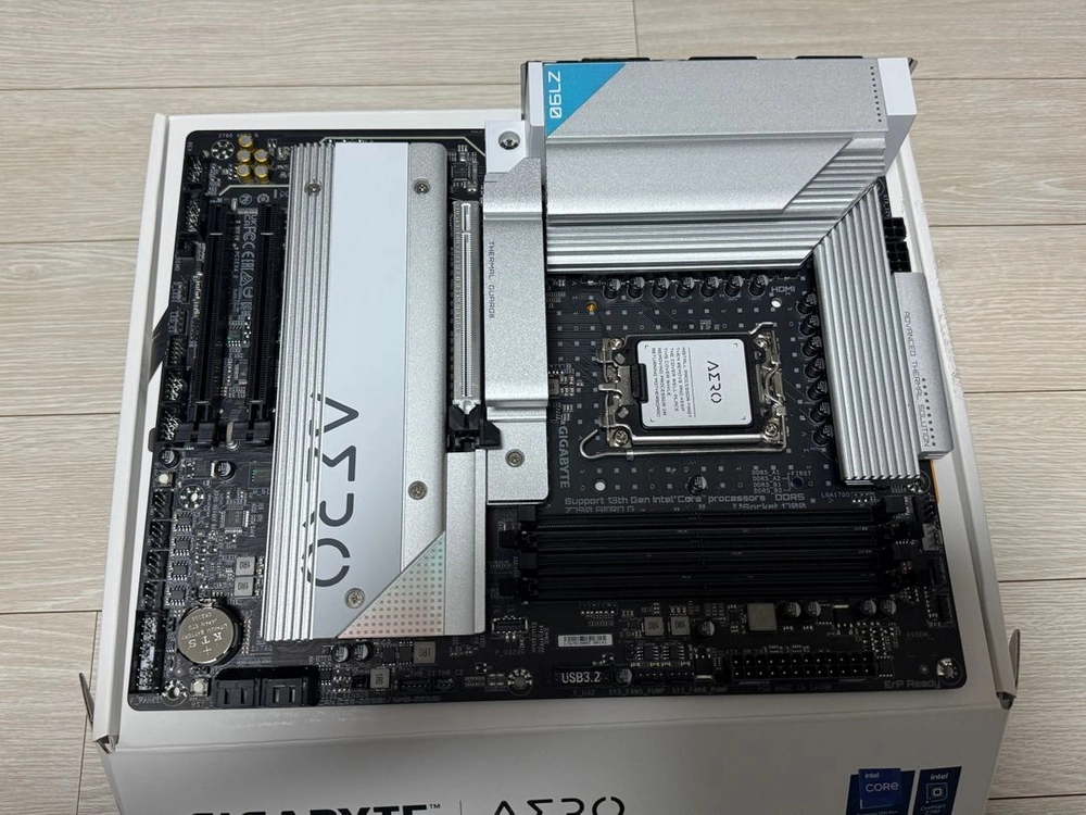 [GIGABYTE] Z790 AERO G 중고 판매 이미지
