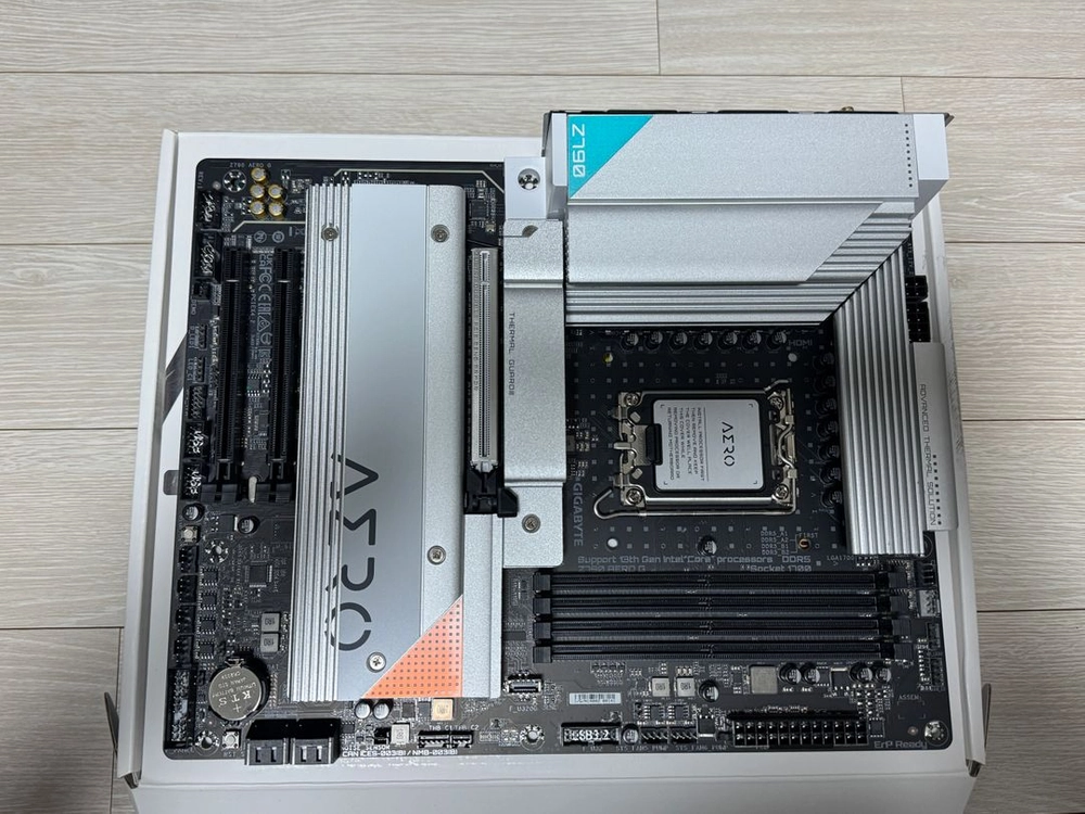 [GIGABYTE] Z790 AERO G 중고 판매 이미지