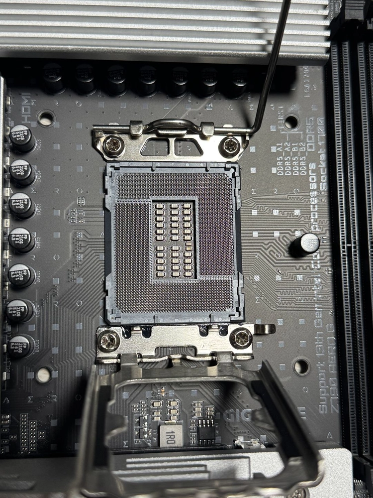 [GIGABYTE] Z790 AERO G 중고 판매 이미지