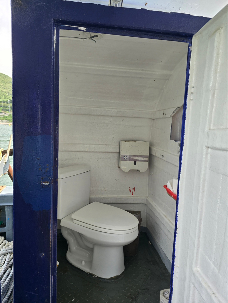 경남 6.67톤 연안복합허가 낚시어선 판매합니다. 이미지