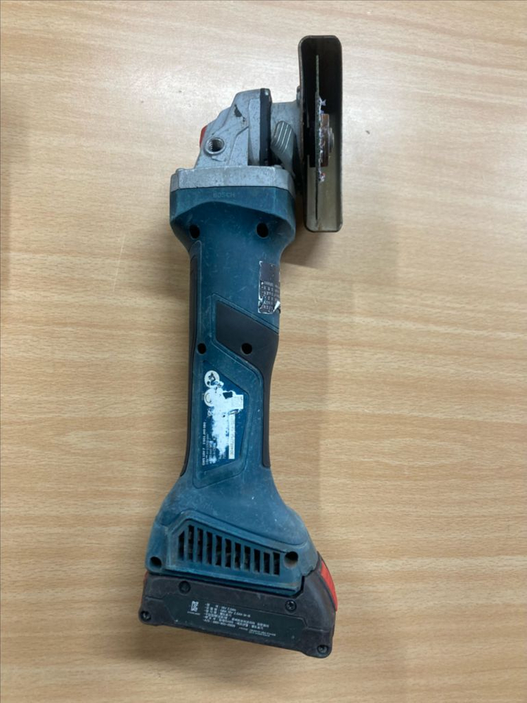 보쉬 GWS 18V-7 4인치 충전 그라인더 세트 이미지