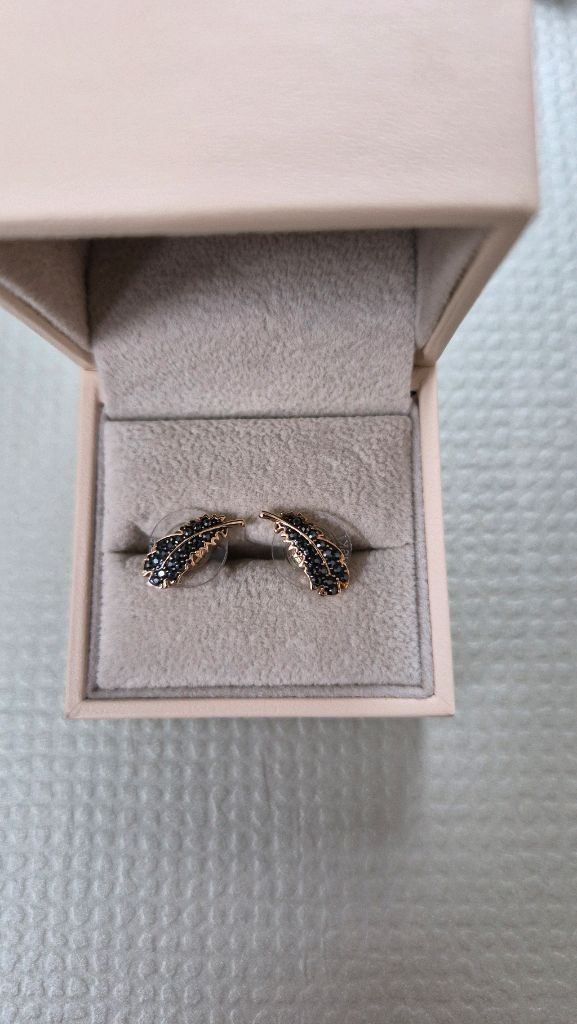 스와로브스키 깃털귀걸이 정품--3