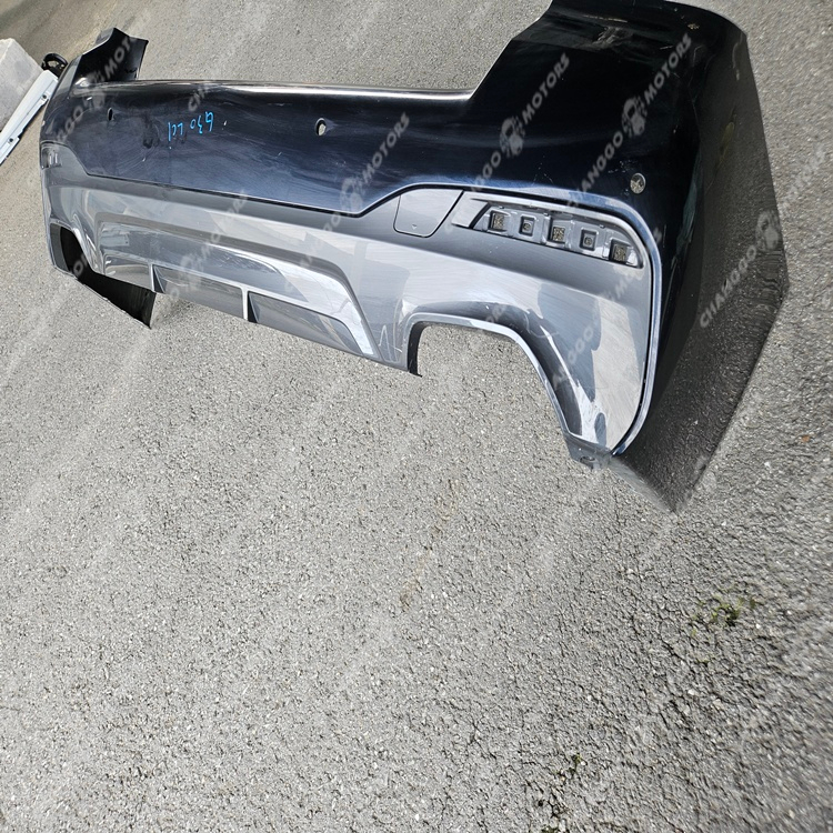 BMW G30 LCI 후기형 M패키지 중고 뒷범퍼 리어범퍼 이미지