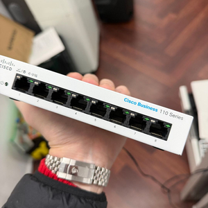 Cisco CBS110-8T-D 8포트 기가비트 스위치