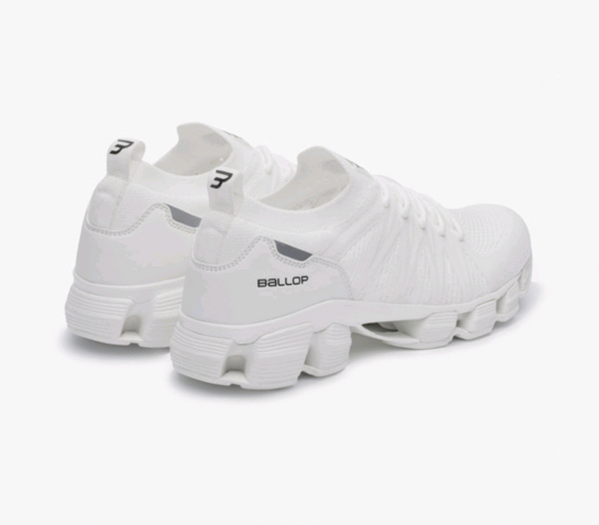 밸롭 러닝화 230 새제품 티바트아티보 화이트--3