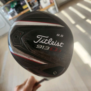 타이틀리스트 913 D3 드라이버 9.5도입니다