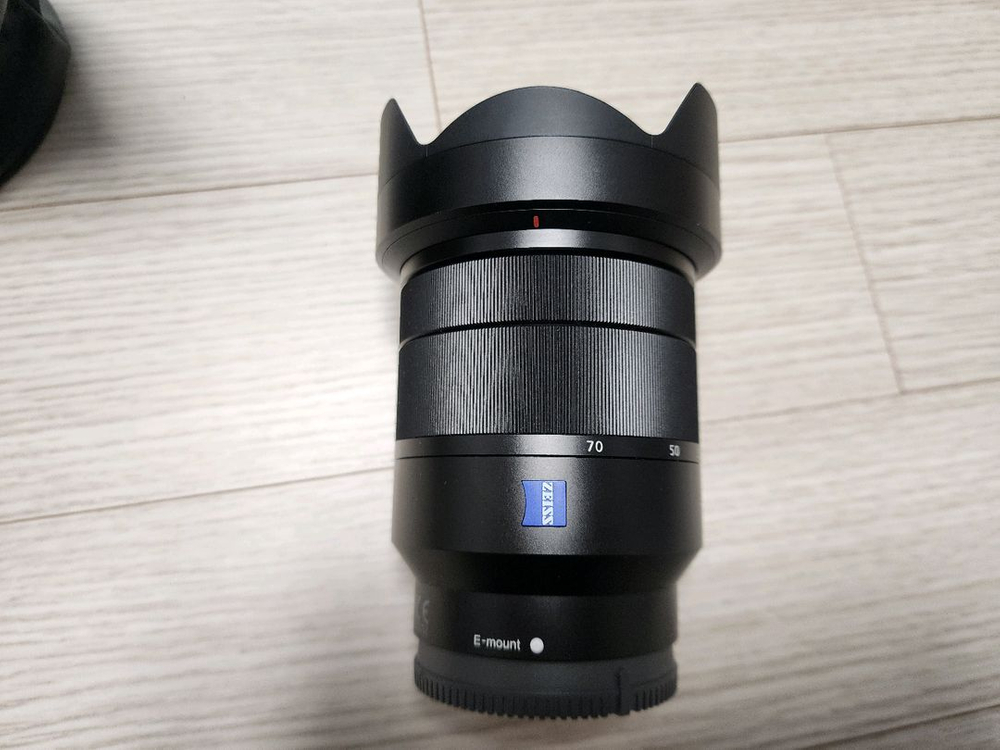 소니 정품 fe 24-70mm f4 za oss sel2470z 렌즈 판매합니다--2
