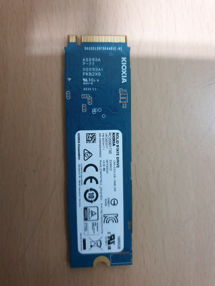 택포) 키오시아 Exceria SSD Nvme M.2 1TB 팝니다.--1