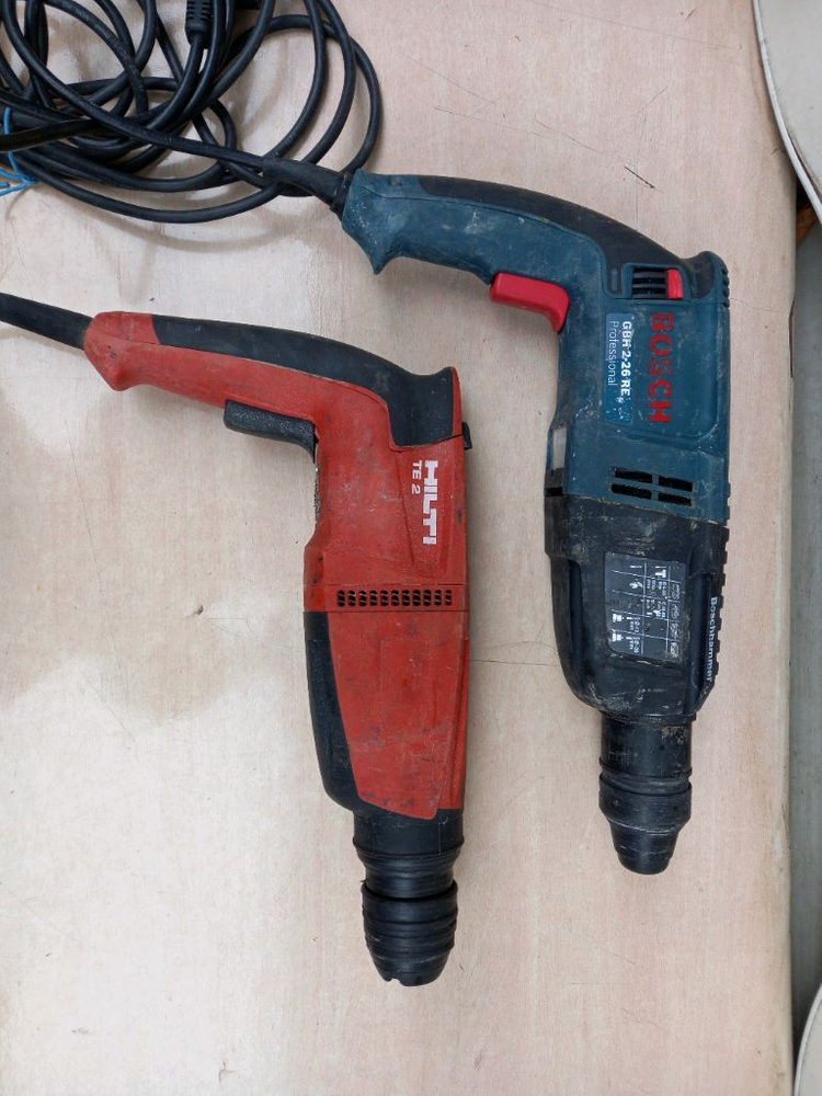 힐티 보쉬 햄머드릴 2개--4