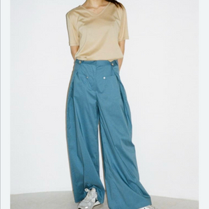 마뗑킴(matin kim) 폴딩 버튼 팬츠