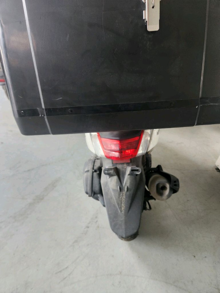 야마하 n max 125--2