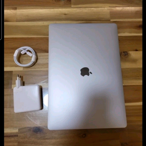 맥북프로 16인치 i9 1tb ssd 5500m 부트캠프 윈10설치