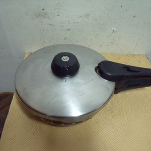 독일휘슬러2.5리터압력솥