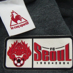 르꼬끄 스포르티브 le coq sportif 국내 정품. FC 서울 팀 라운드 맨투맨 티셔츠