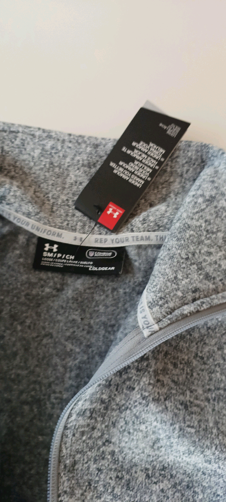 [새상품] 언더아머 여성용 후리스 집업 S사이즈--2