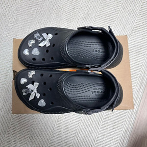 크록스 메가크러쉬 (+지비츠) 240