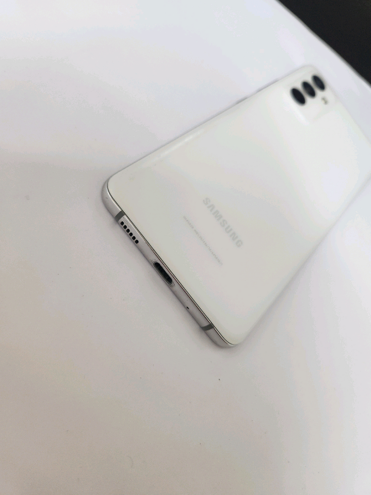 갤럭시퀀텀2 아주깨끗 128기가 SK--2