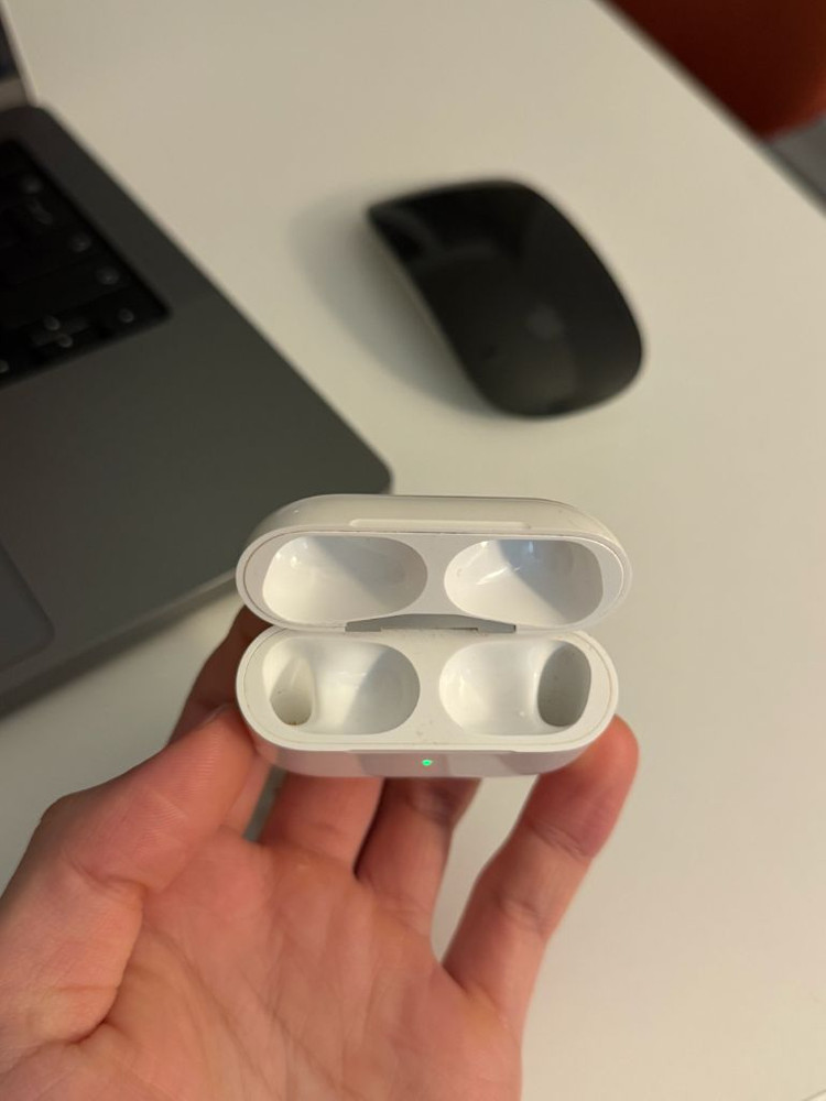에어팟 프로 1세대 판매합니다--2