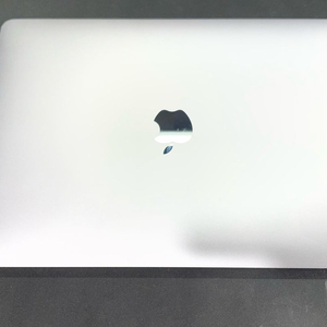 맥북 프로 13 터치바 2020 i7 램16GB SSD512GB 이미지