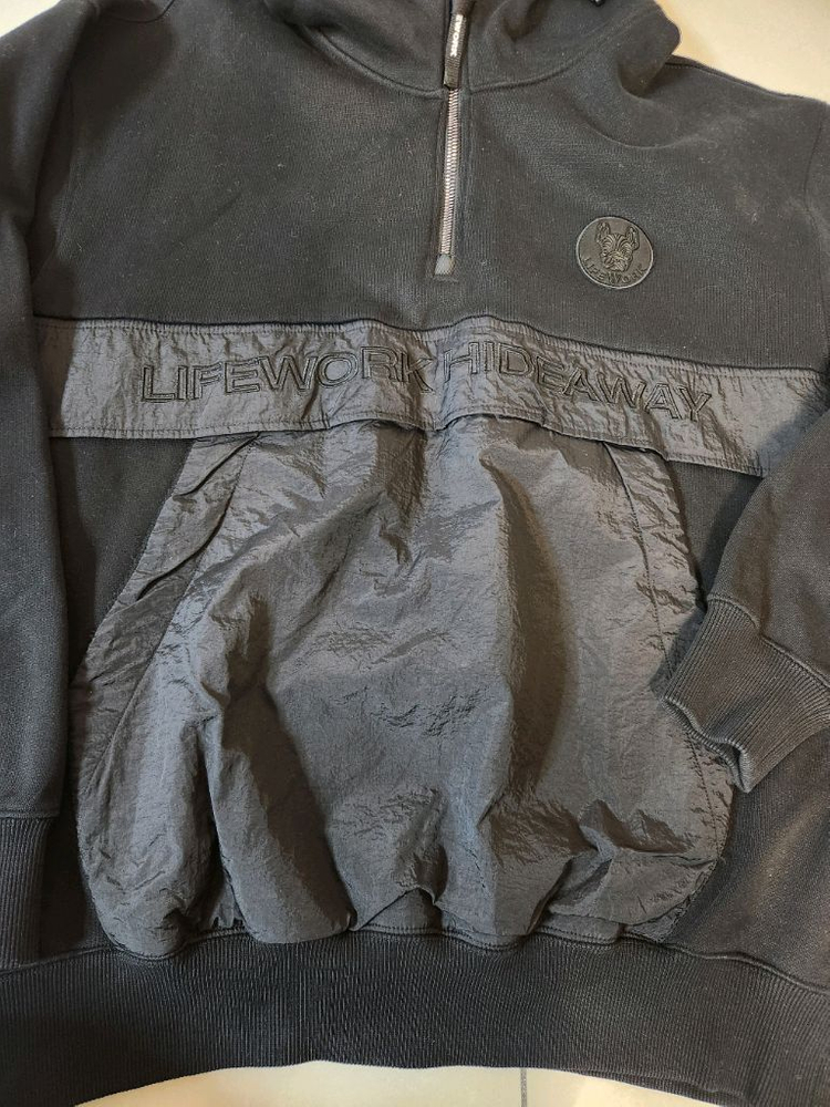 1번시착만한 새상품/라이프 워크 반후드 집업 기모후드 블랙/M사이즈--2