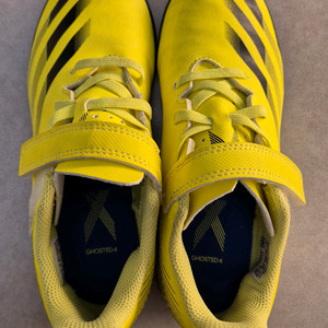 어린이용 아디다스 축구화(205mm)