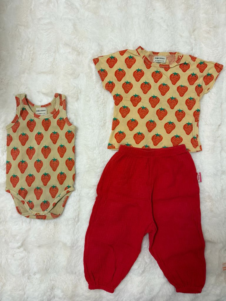 보보쇼즈 딸기나시 18-24m, 딸기범벅티 24-36m 일괄 (오염있음)--0